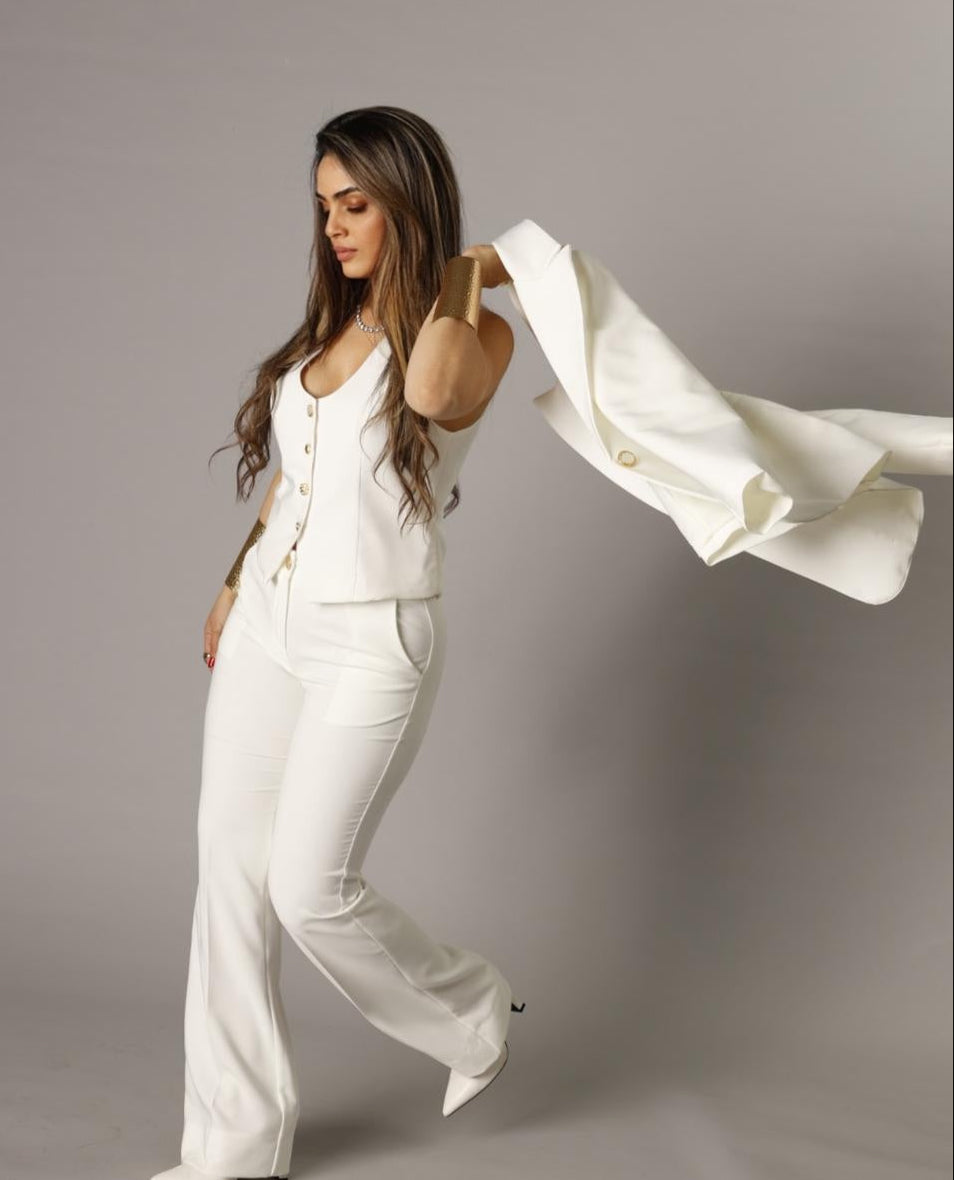 Tailleur diva 3 pezzi e  (pantalone flair)